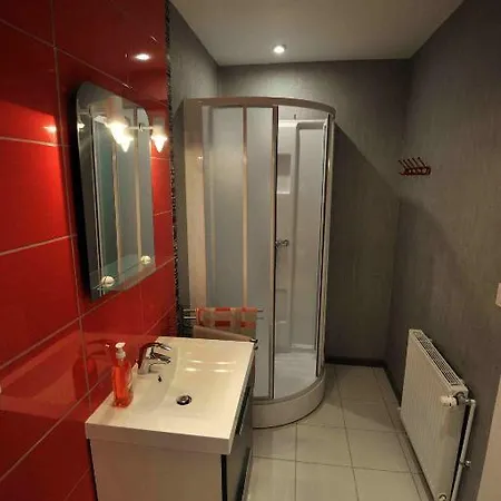 Les D'eponine Bed & Breakfast